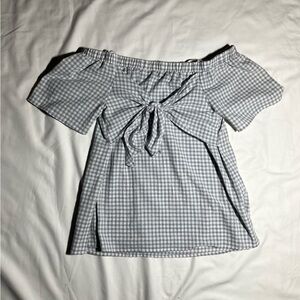 Doe & Rae Blue and White Tie Front Short Sleeve Blouse